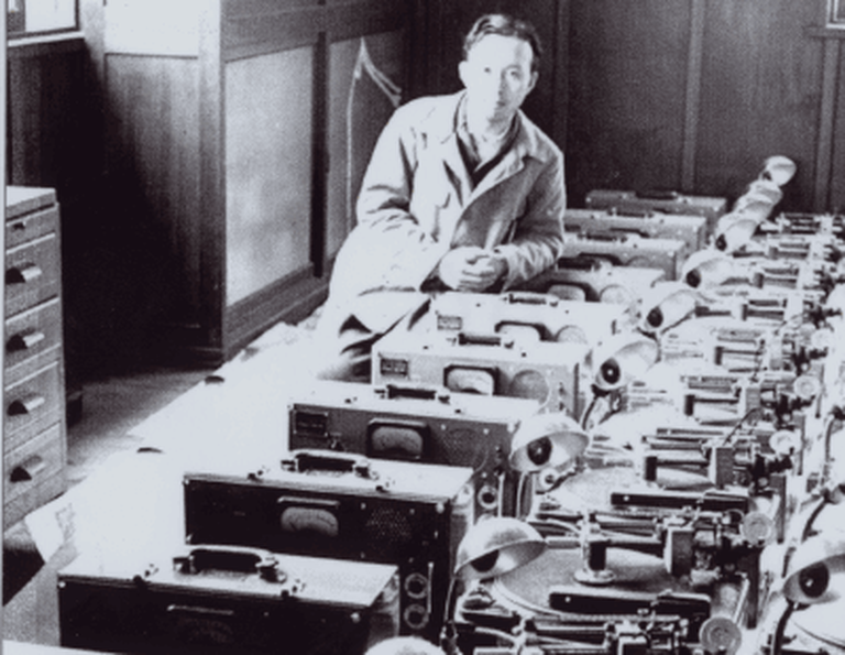 Historic image of Denon Headphones