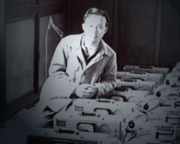 A historic picture of Denon headphones