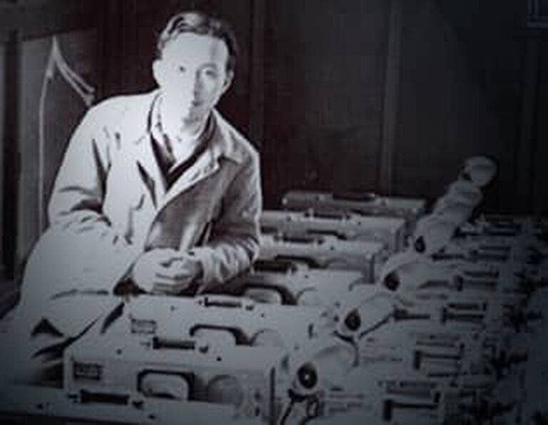 Historic image of Denon Headphones