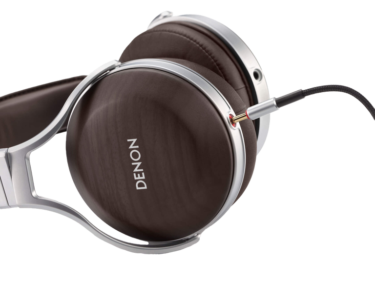 AH-D5200, Brown, dynamic