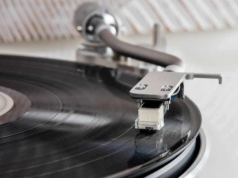 DP-400, White, dynamic