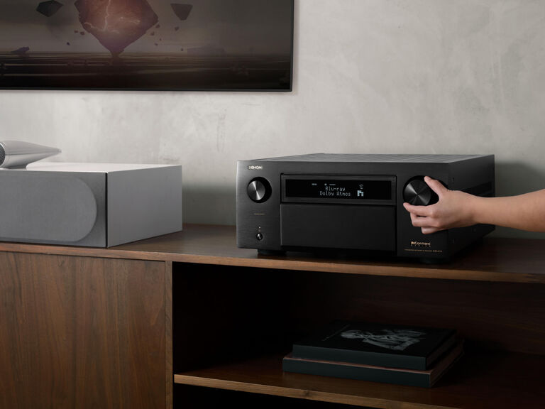 AVR-A1H, Black, dynamic