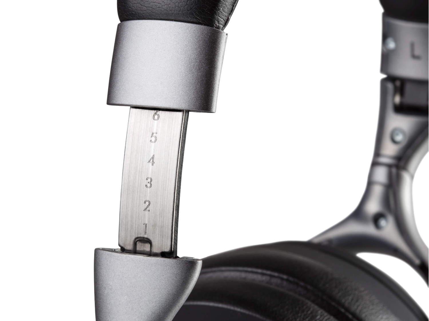 AH-GC30, Black, dynamic